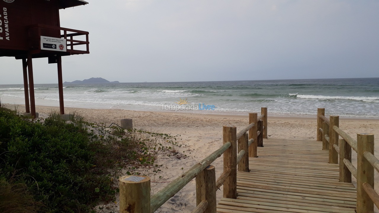 Apartamento para aluguel de temporada em Florianopolis (Praia dos Ingleses)