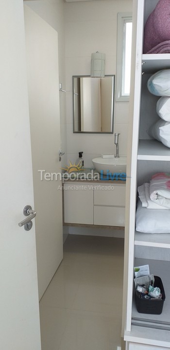 Apartamento para aluguel de temporada em Florianopolis (Praia dos Ingleses)