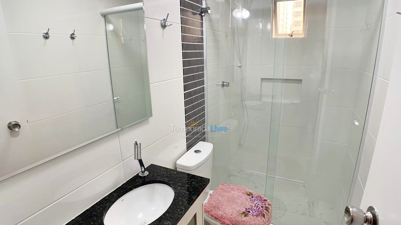 Apartamento para aluguel de temporada em Balneário Camboriú (Praia Central)