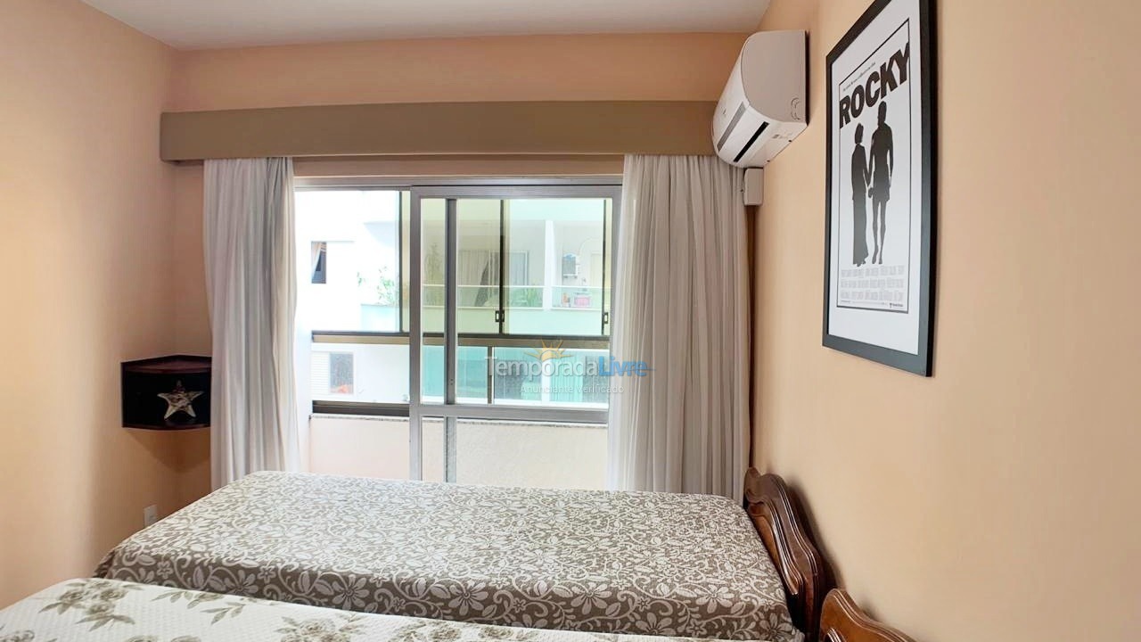 Apartamento para aluguel de temporada em Balneário Camboriú (Praia Central)