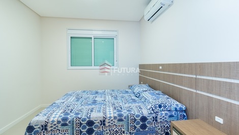 COVERAGE WITH SEA VIEW - MARISCAL, BOMBINHAS SC (LA125F)