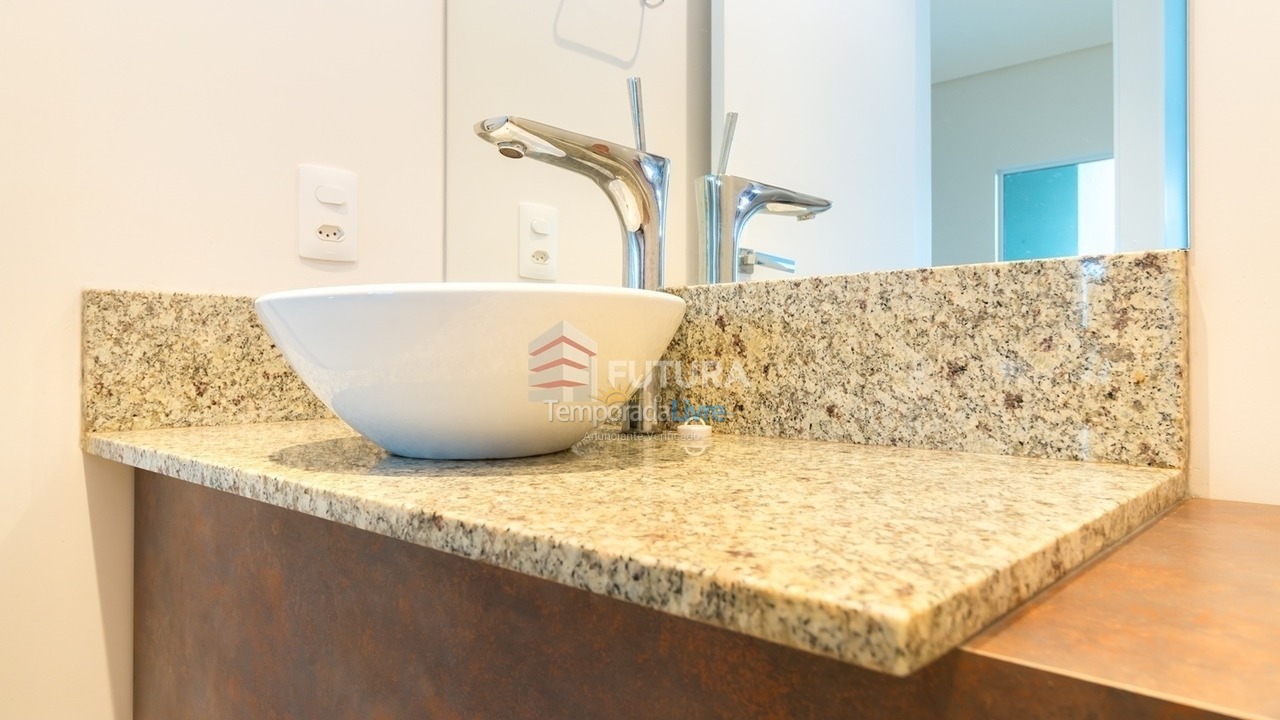 Apartment for vacation rental in Bombinhas (Mariscal)