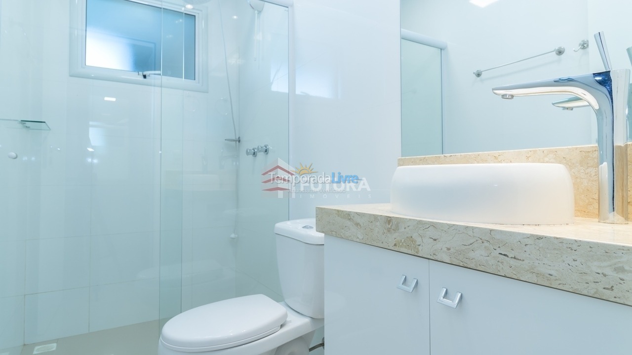 Apartment for vacation rental in Bombinhas (Mariscal)