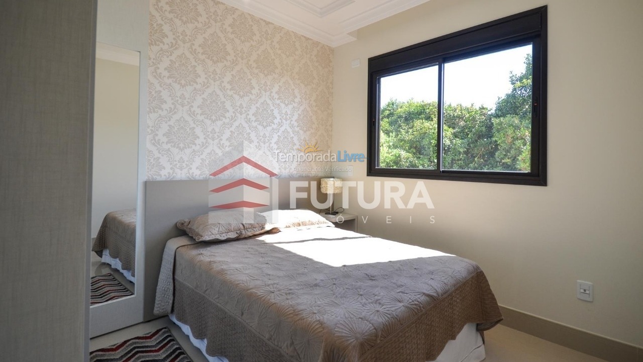 Apartment for vacation rental in Bombinhas (Mariscal)