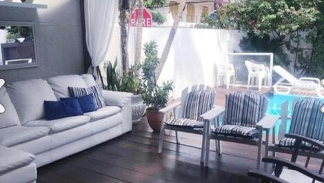 BEAUTIFUL HOUSE TWO SEA SQUARE