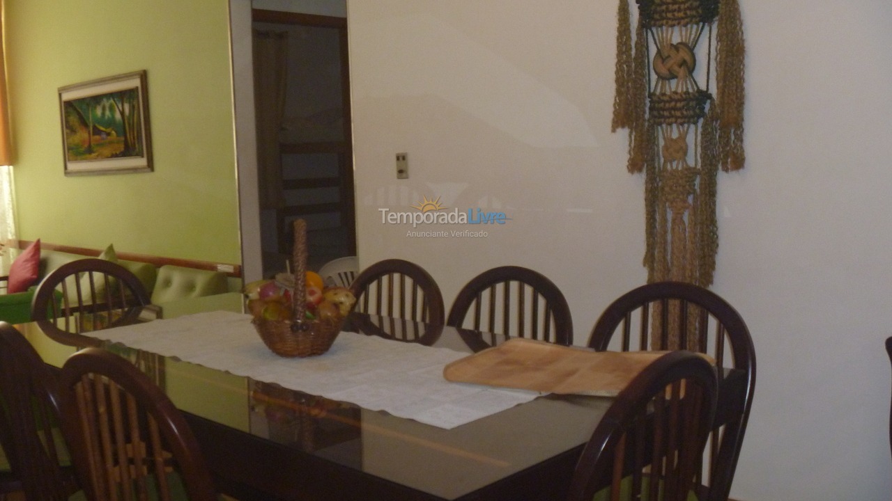 Apartamento para alquiler de vacaciones em Ubatuba (Praia Grande)