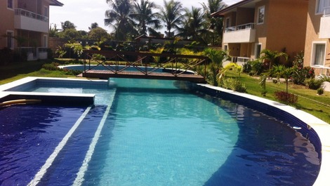 Apartment/Village with 2 bedrooms (1 suite) in Guarajuba Beach, Bahia.