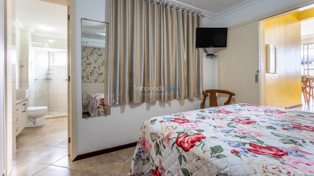 Apartamento para alquiler de vacaciones em Itapema (Meia Praia)