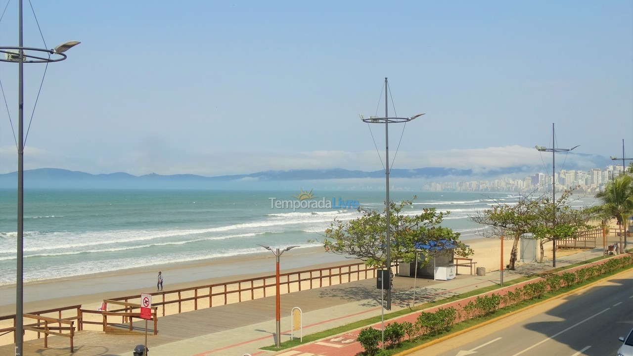 Apartamento para aluguel de temporada em Itapema (Centro)