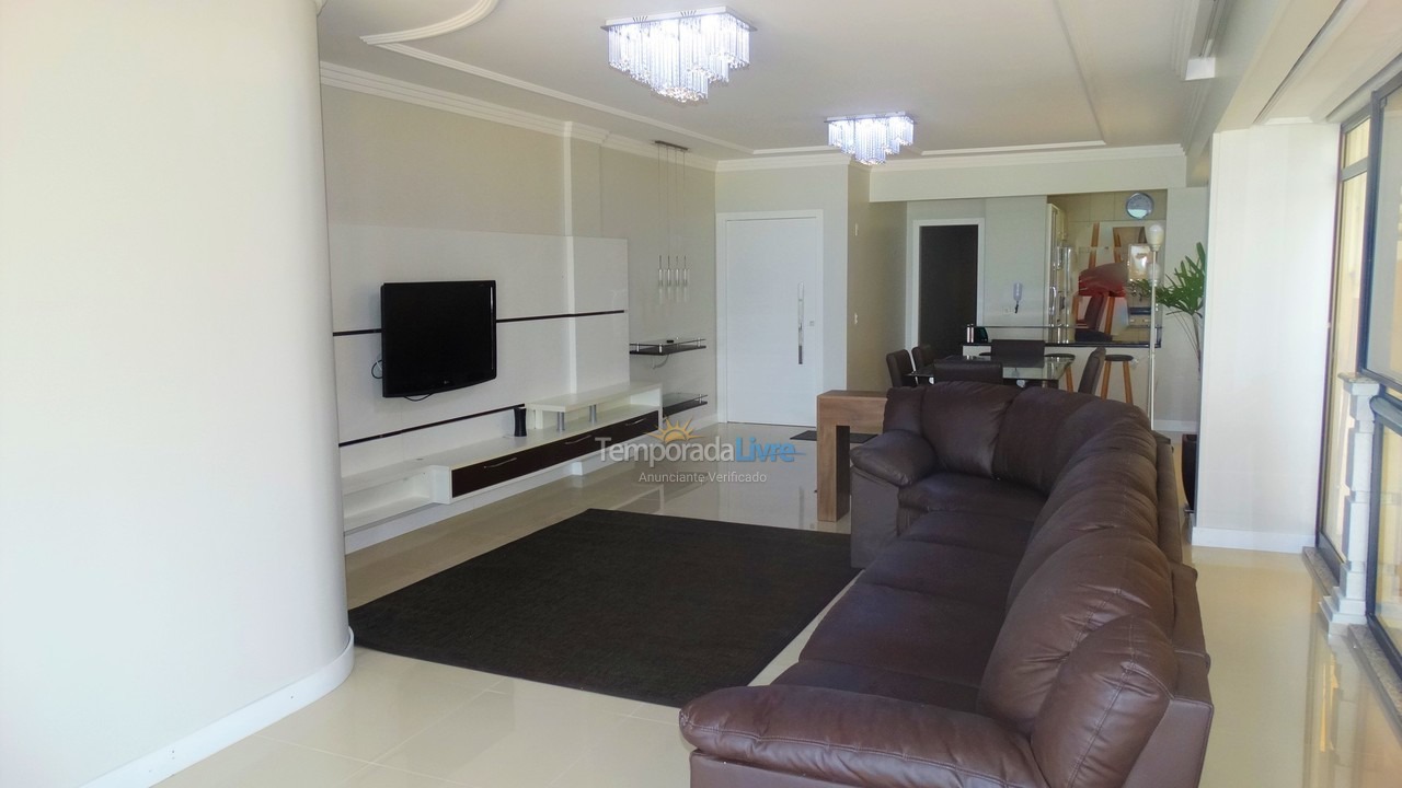 Apartamento para aluguel de temporada em Itapema (Centro)