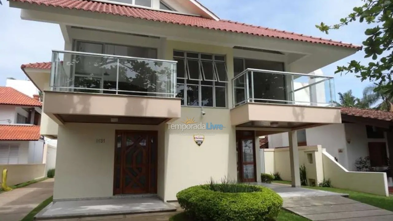 Casa para alquiler de vacaciones em Florianopolis (Jurerê Internacional)