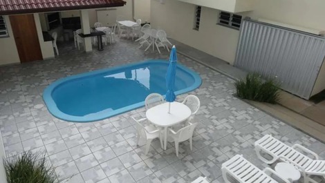 Área piscina