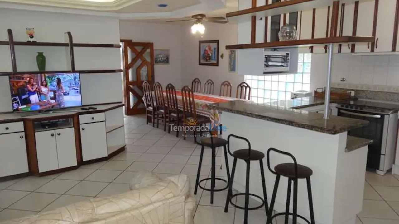 Casa para alquiler de vacaciones em Florianopolis (Jurerê Internacional)