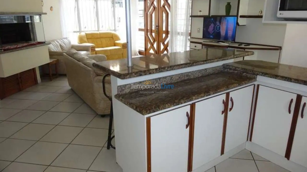 Casa para alquiler de vacaciones em Florianopolis (Jurerê Internacional)