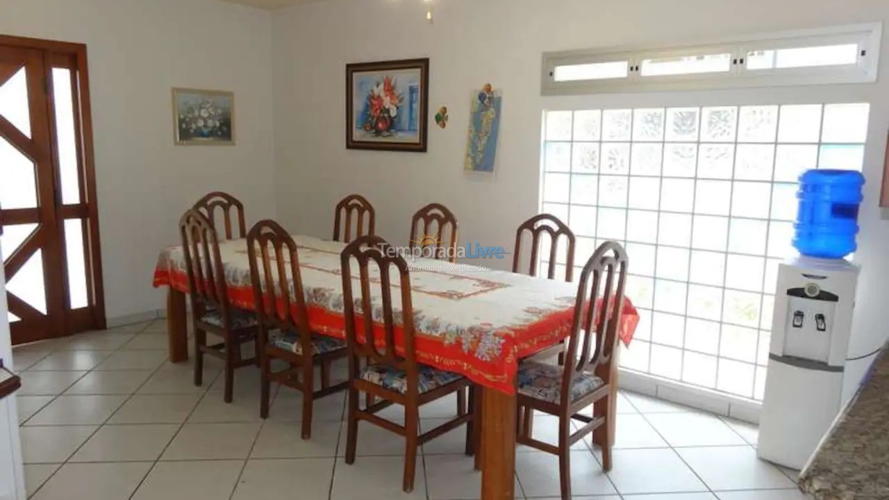 Casa para alquiler de vacaciones em Florianopolis (Jurerê Internacional)
