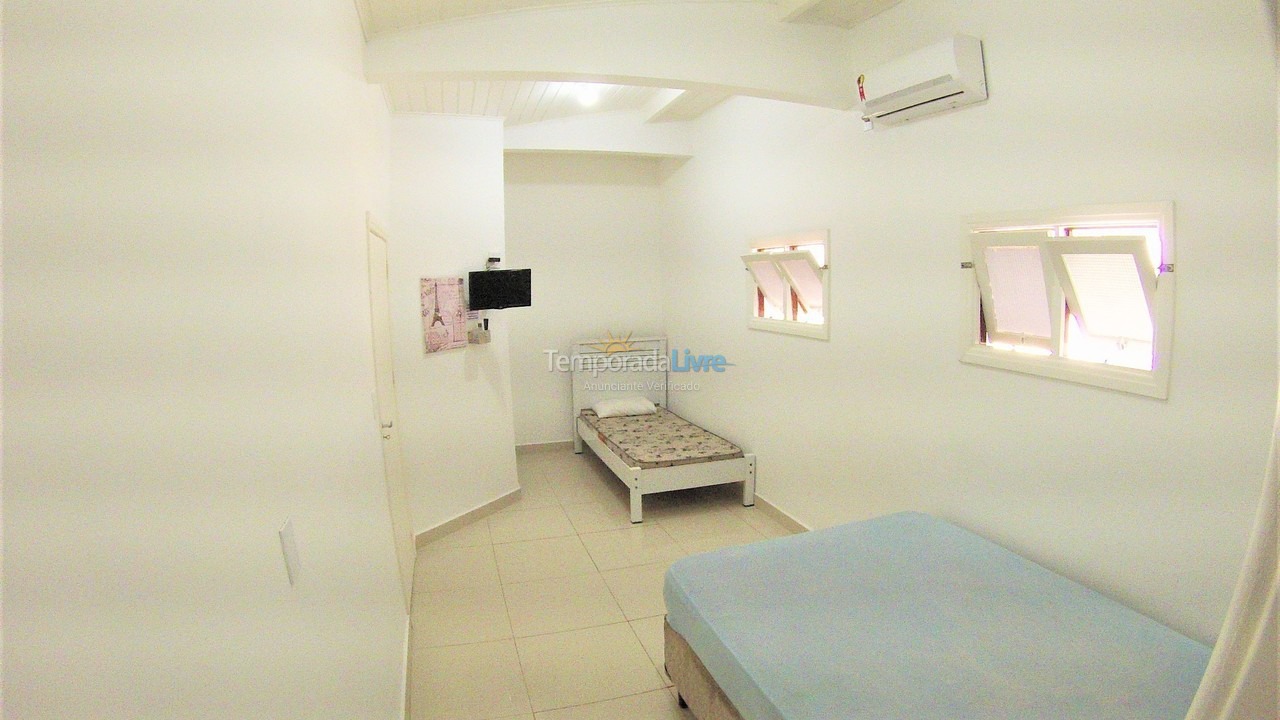 Casa para alquiler de vacaciones em Ubatuba (Praia do Tenório)