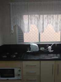 Filtro novo, fogçao , forno e torneira quente 