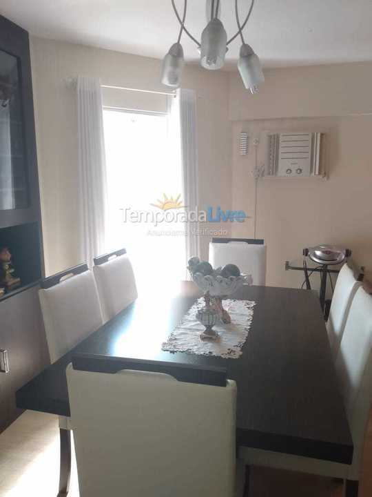 Apartamento para aluguel de temporada em Balneário Camboriú (Praia Central)