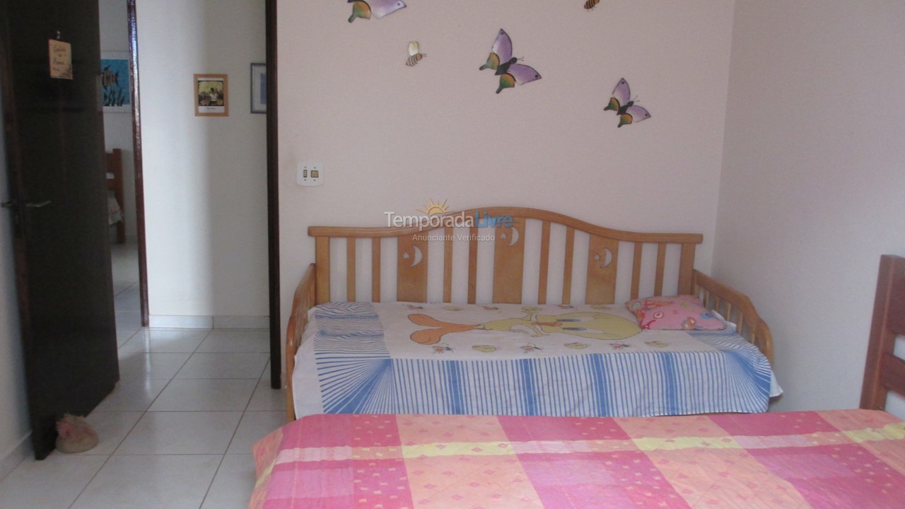 House for vacation rental in Peruíbe (Jardim Star)