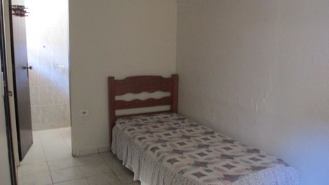 House with pool 100 meters from the beach