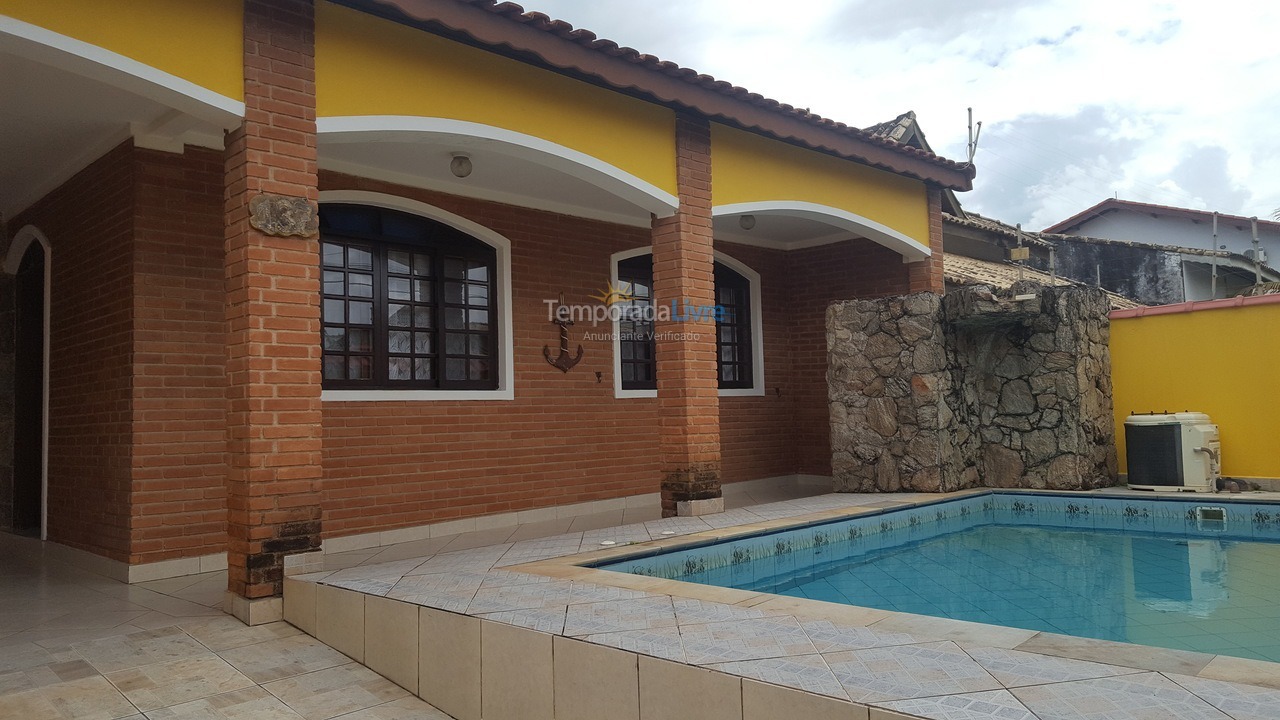 House for vacation rental in Peruíbe (Jardim Star)