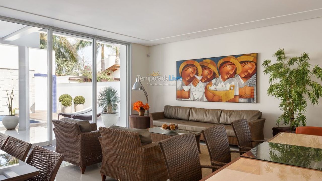 House for vacation rental in Florianopolis (Jurerê Internacional)