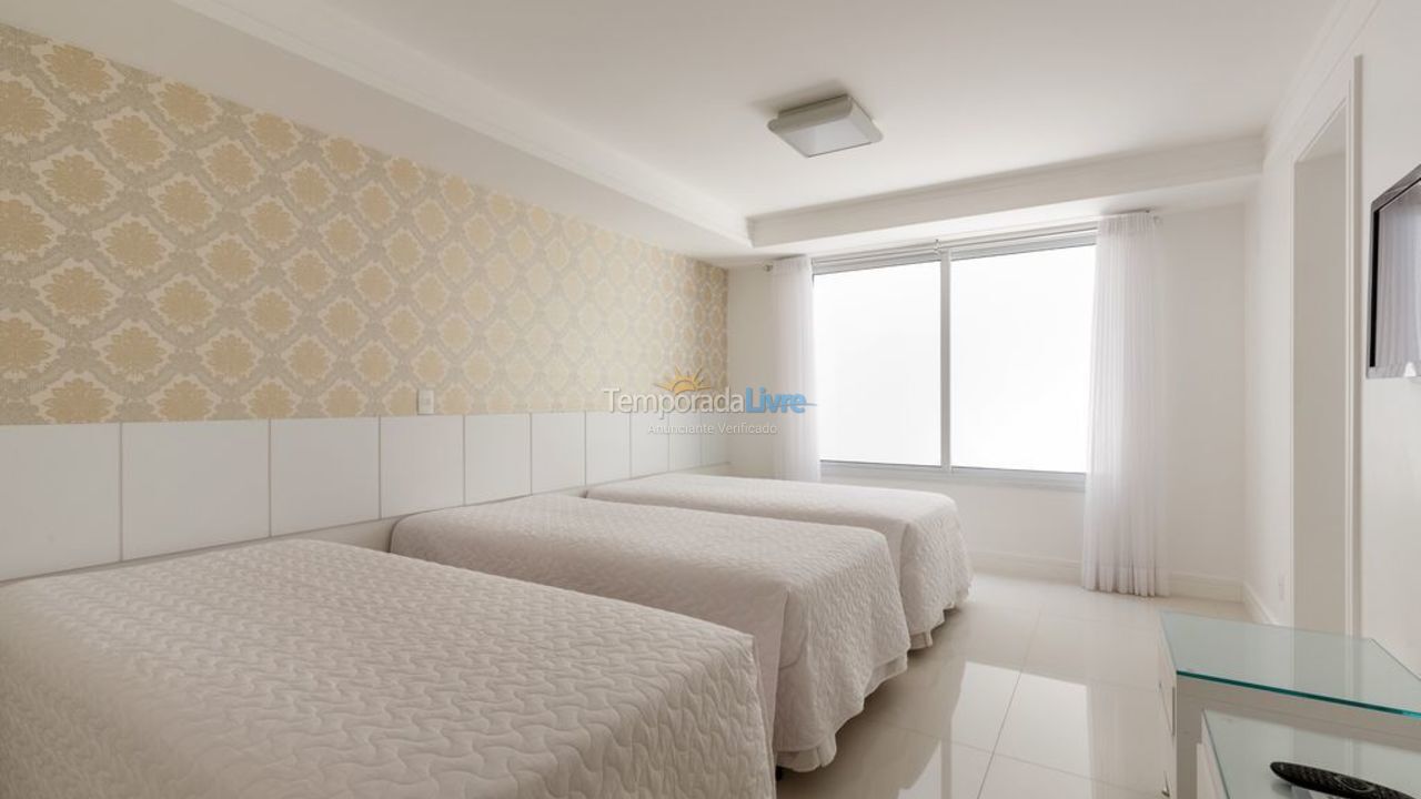 House for vacation rental in Florianopolis (Jurerê Internacional)