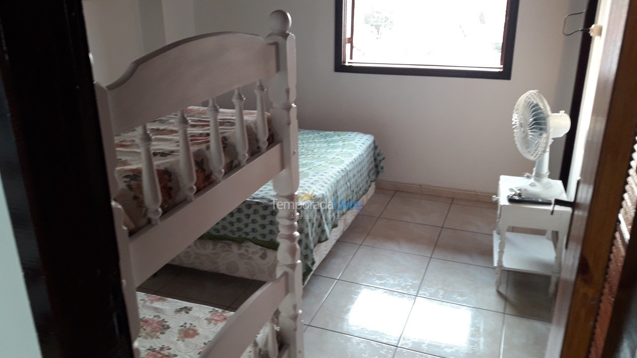 Casa para aluguel de temporada em Cabo Frio (Peró)