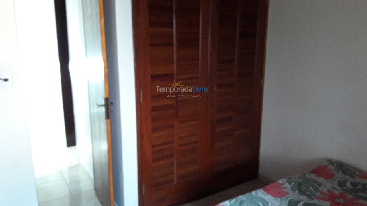 Casa para aluguel de temporada em Cabo Frio (Peró)