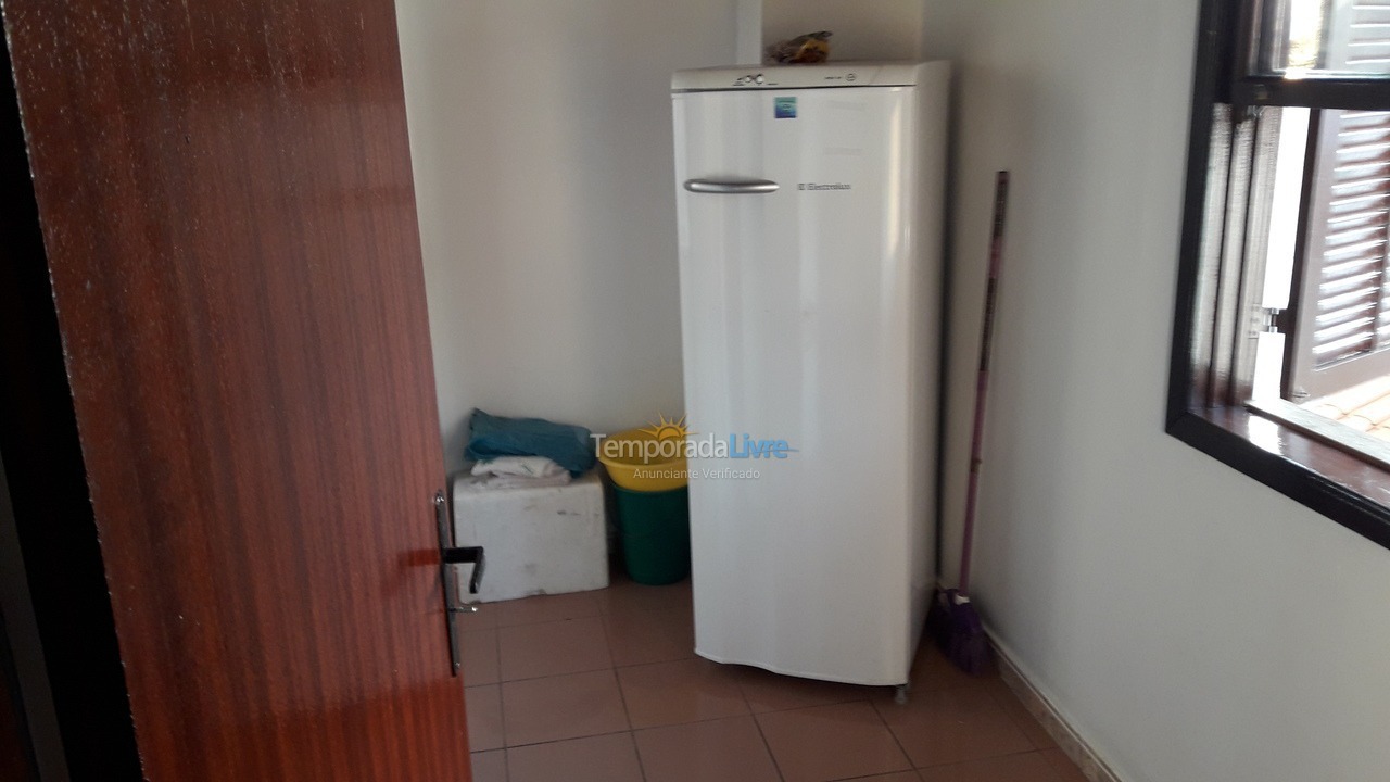 Casa para aluguel de temporada em Cabo Frio (Peró)