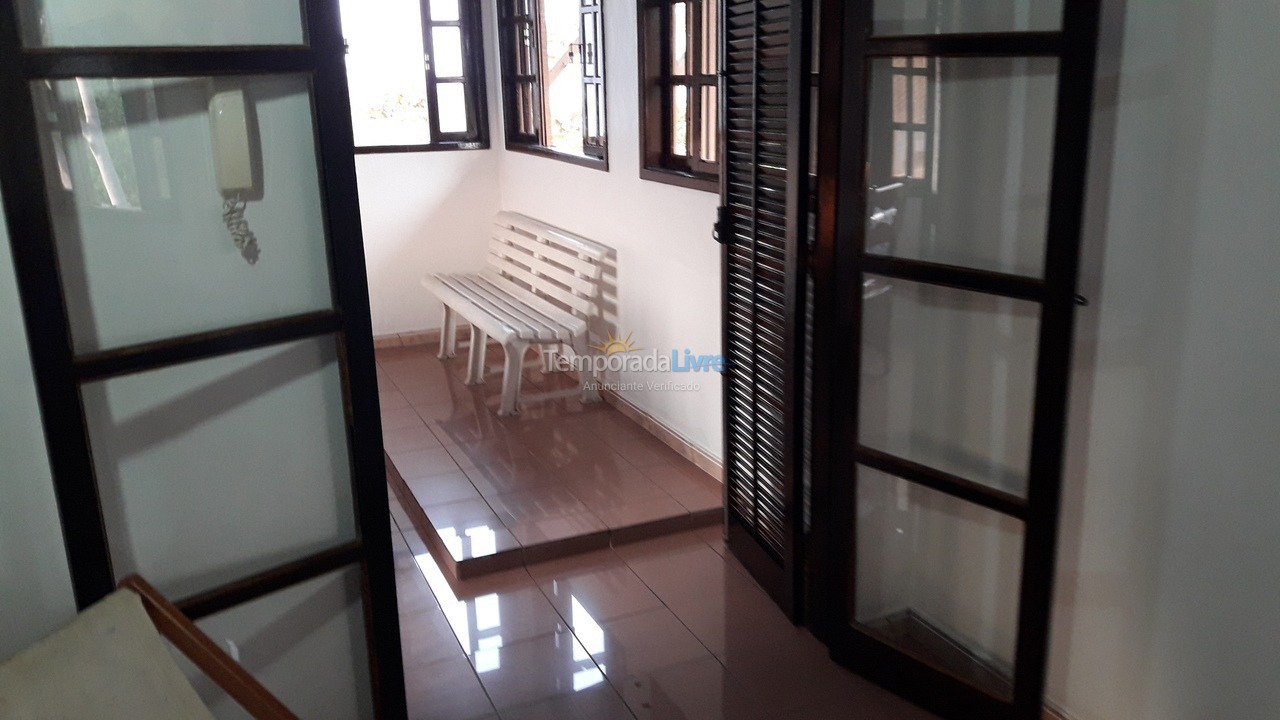 Casa para aluguel de temporada em Cabo Frio (Peró)