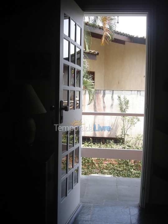 Casa para aluguel de temporada em São Sebastião (Maresias)
