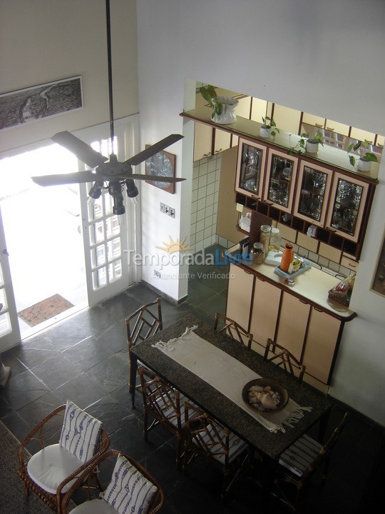 Casa para aluguel de temporada em São Sebastião (Maresias)