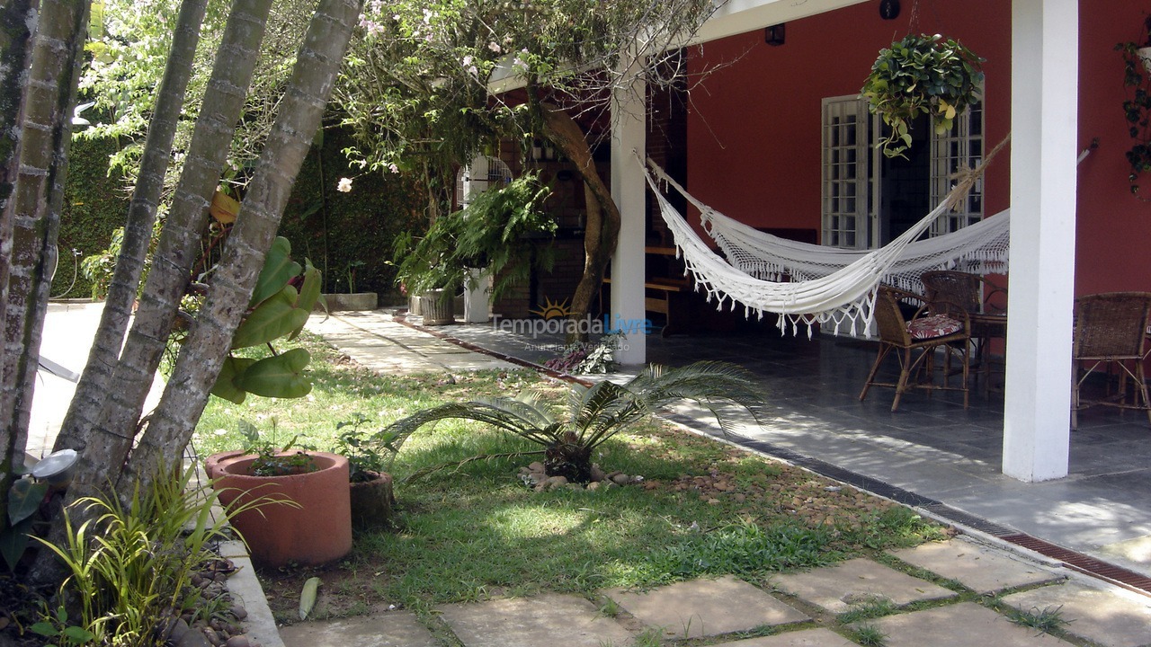 Casa para aluguel de temporada em São Sebastião (Maresias)