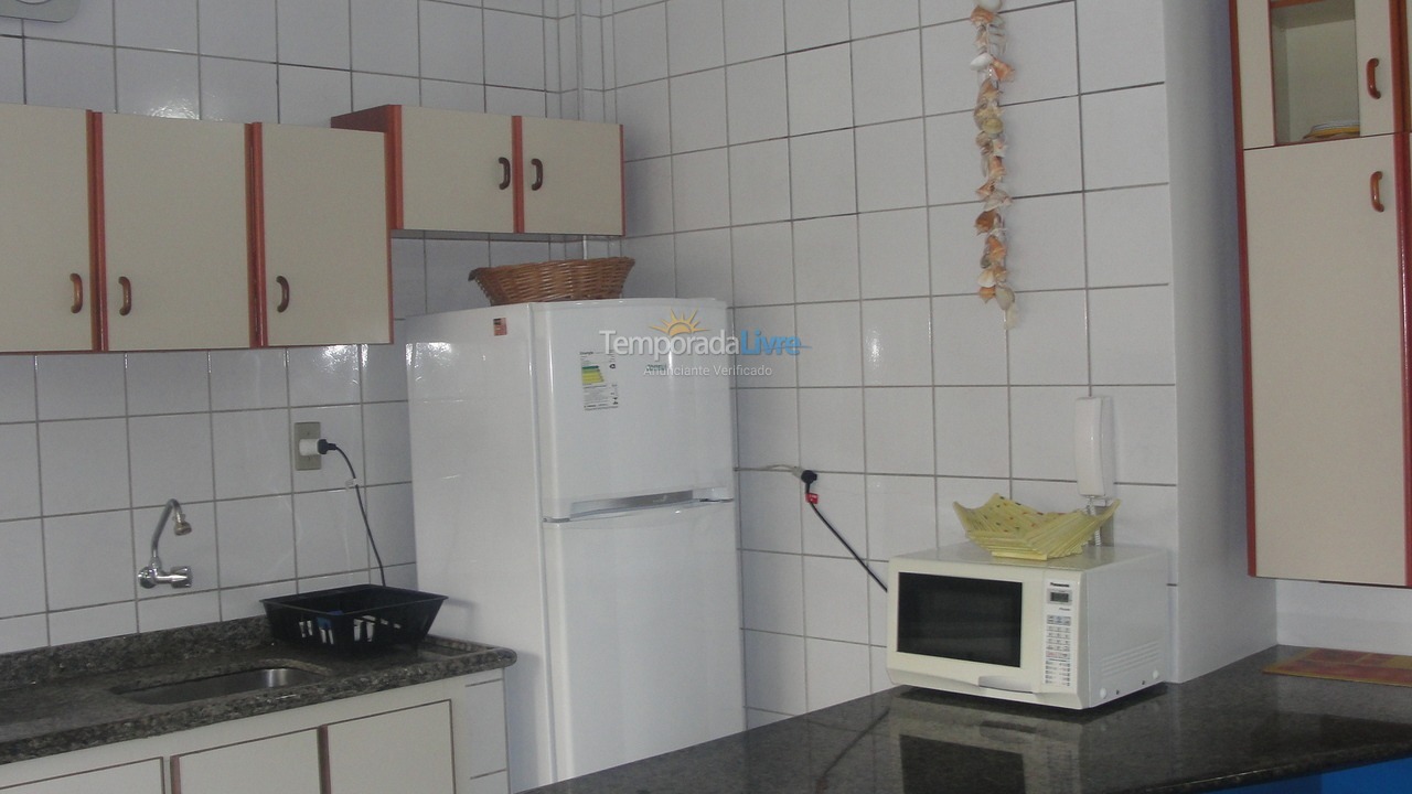 Apartamento para aluguel de temporada em Ubatuba (Praia Grande)