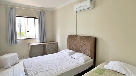 Ed. Sommer: 3 habitaciones en Balneário Camboriú // barbacoa // wifi