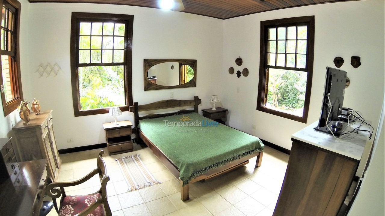 Casa para alquiler de vacaciones em Ubatuba (Praia do Félix)