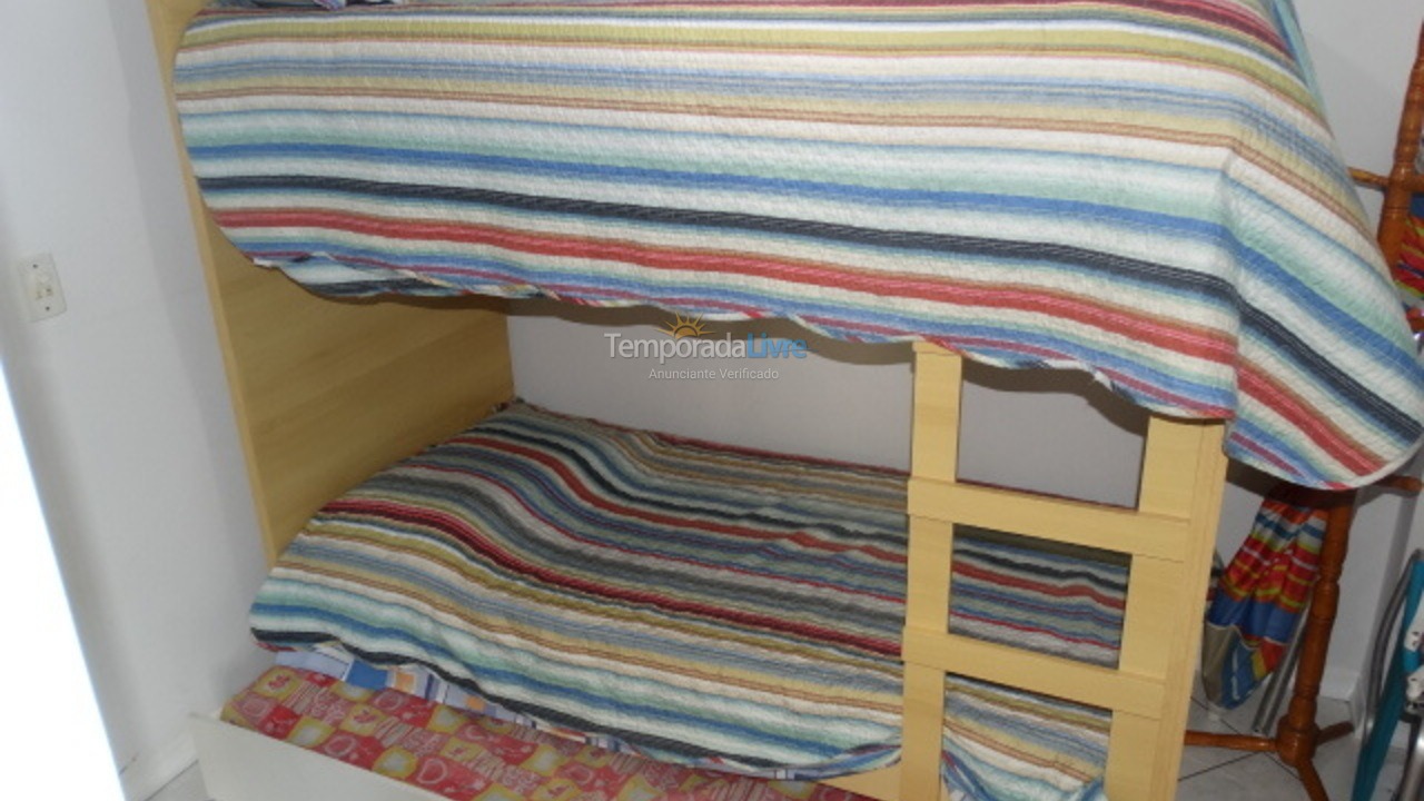 Apartamento para aluguel de temporada em Itapema (Centro)