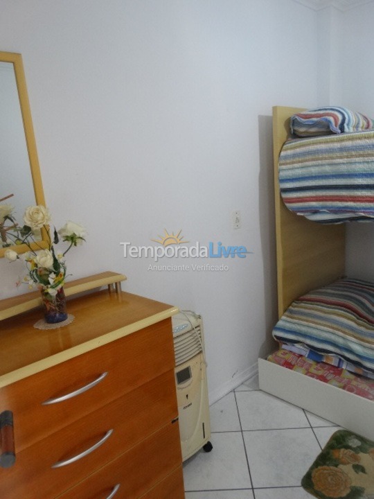 Apartamento para aluguel de temporada em Itapema (Centro)