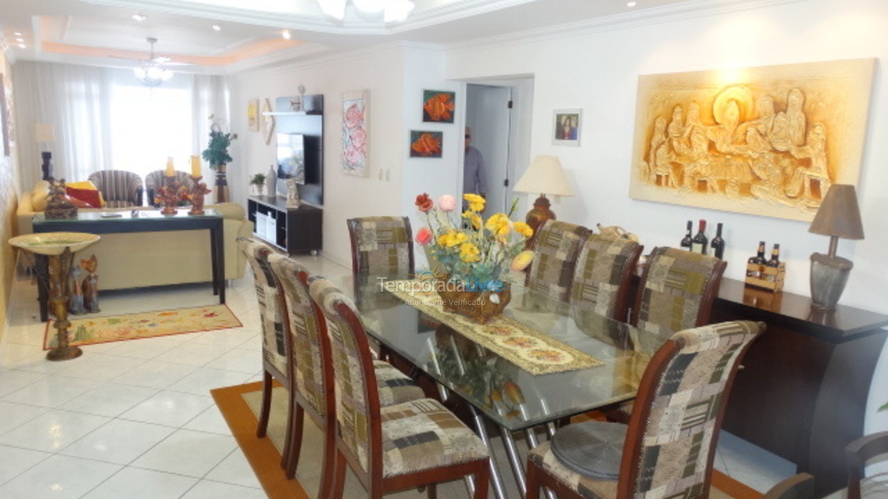 Apartamento para aluguel de temporada em Itapema (Centro)