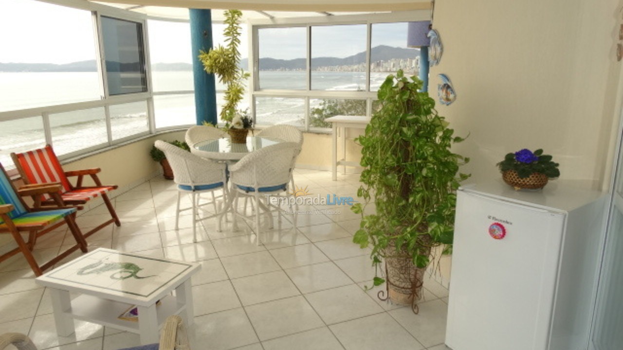 Apartamento para aluguel de temporada em Itapema (Centro)