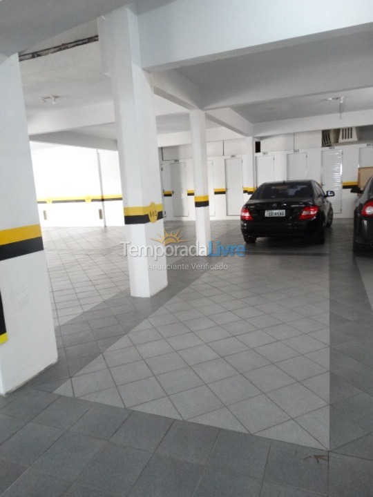 Apartamento para aluguel de temporada em Itapema (Centro)