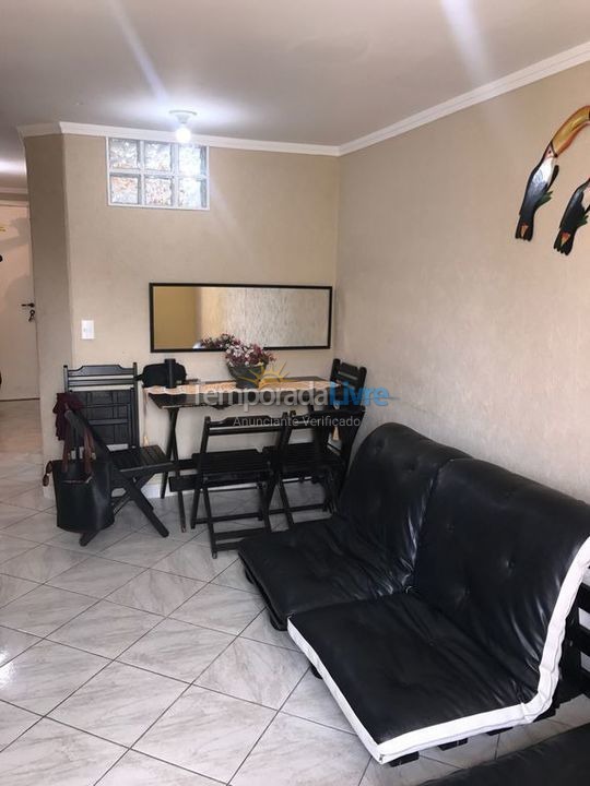 Apartamento para aluguel de temporada em Guarujá (Pitangueiras)
