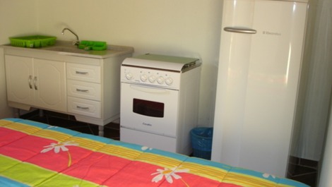 0389.01Luise Maranduba 0389.01 Kitnet 2 Pess 100M Mar