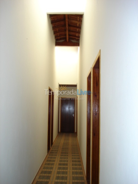 Apartamento para aluguel de temporada em Ubatuba (Maranduba)