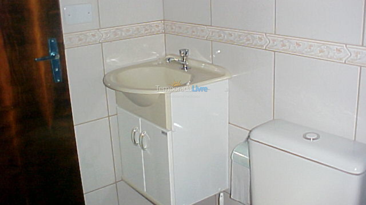 Apartamento para aluguel de temporada em Ubatuba (Maranduba)