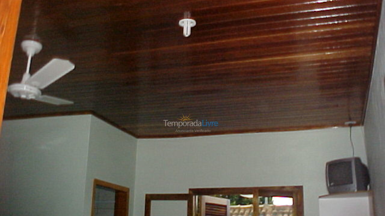 Apartamento para aluguel de temporada em Ubatuba (Maranduba)