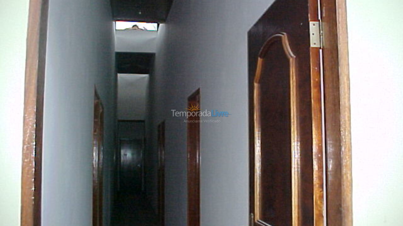 Apartamento para aluguel de temporada em Ubatuba (Maranduba)