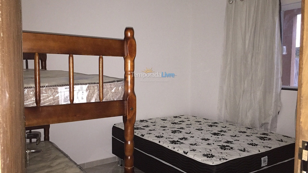 Apartamento para aluguel de temporada em Ubatuba (Maranduba)