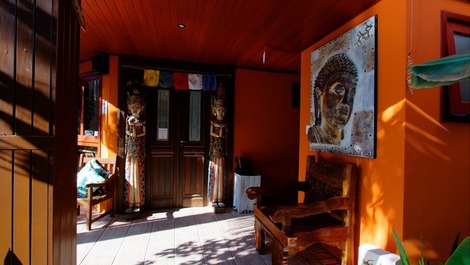 Accommodation with quality of life